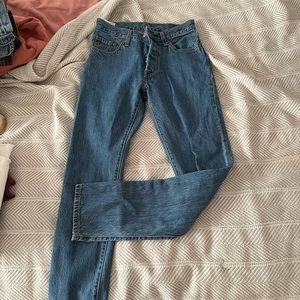 levi’s jeans size 24